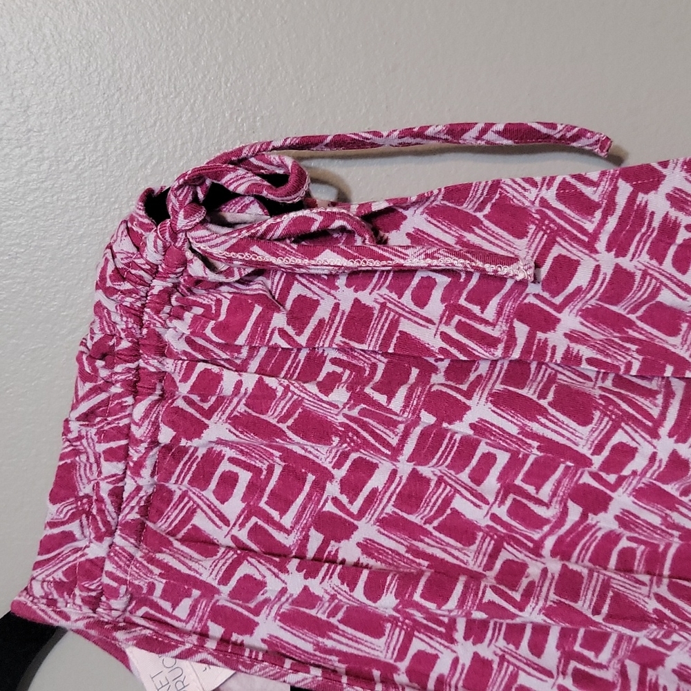 ROMPER SIZE LARGE - Picture 3 of 3